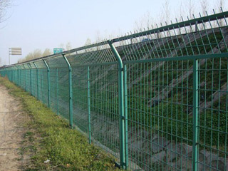 公路护栏网